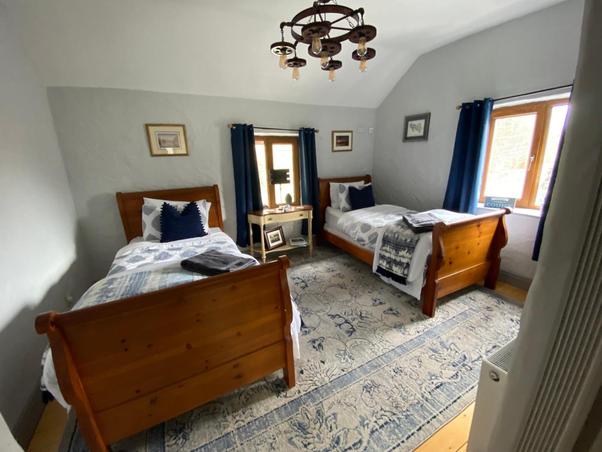 Salmon Weir Lodge Cong Extérieur photo