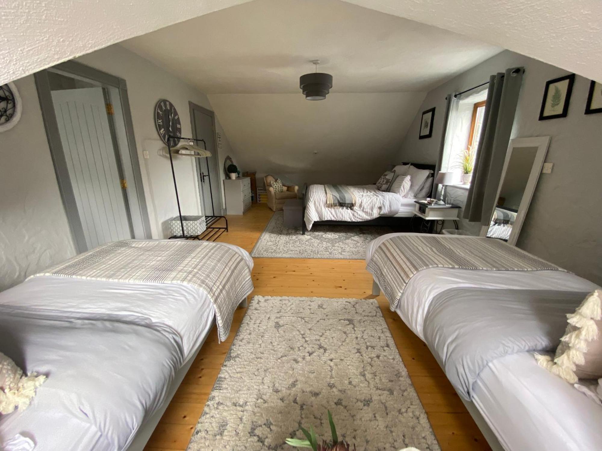 Salmon Weir Lodge Cong Extérieur photo